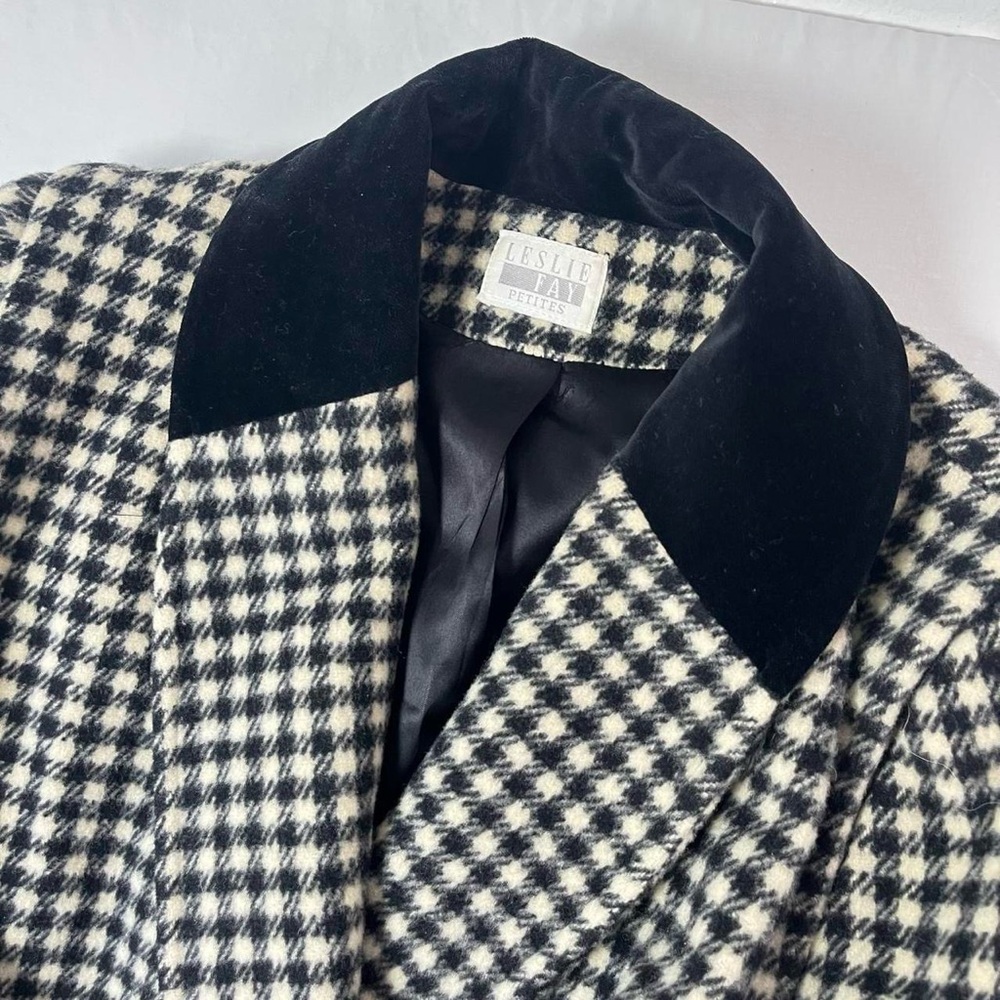 Leslie Fay Black & White Houndstooth Pea Wool Coat
